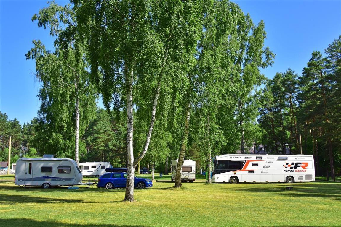 ホテル Camping Vaivari Jūrkalne エクステリア 写真