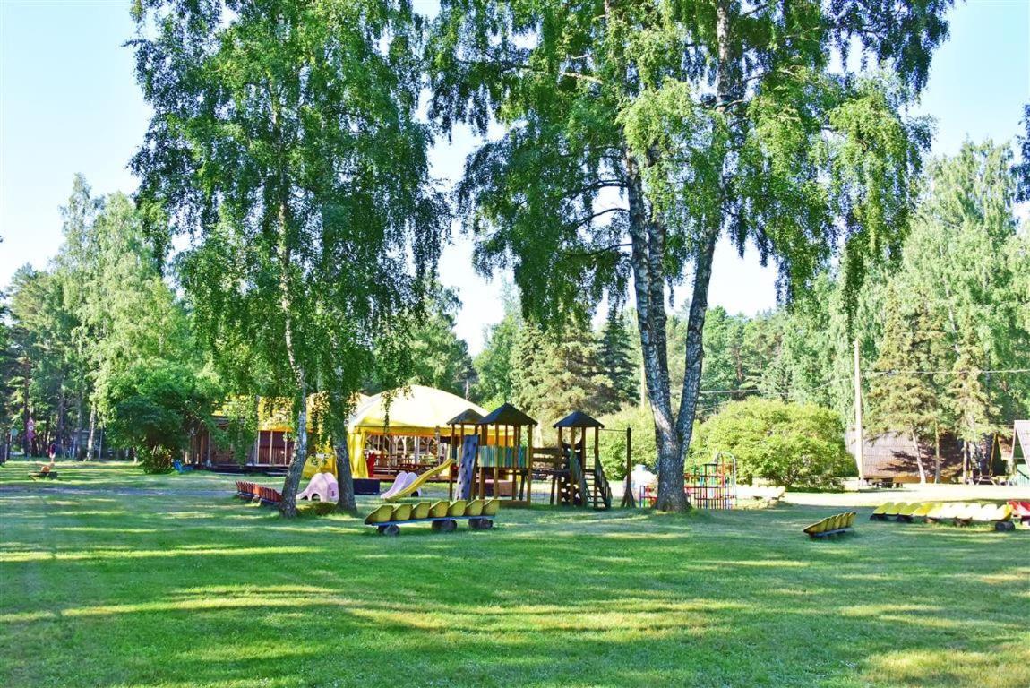 ホテル Camping Vaivari Jūrkalne エクステリア 写真