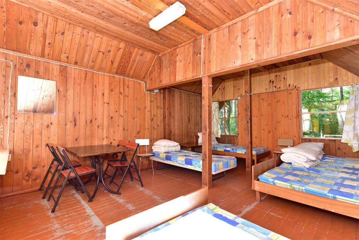 ホテル Camping Vaivari Jūrkalne エクステリア 写真